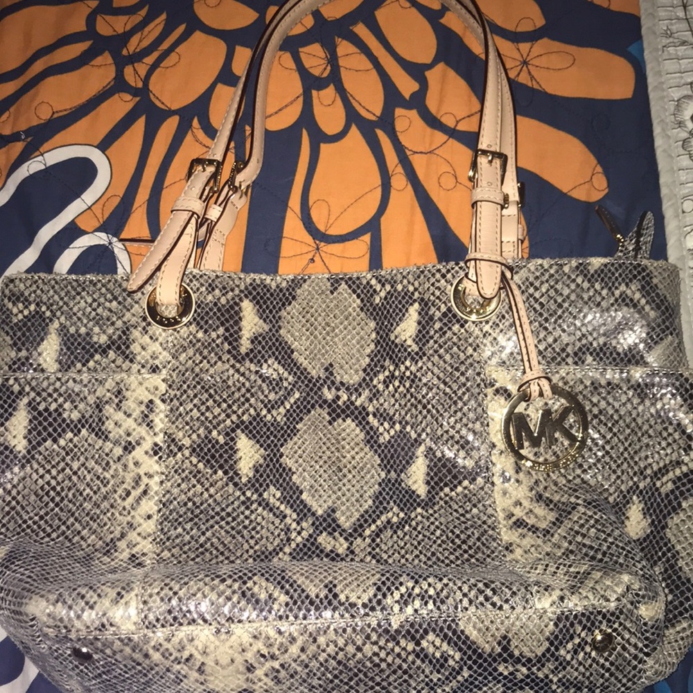 Michael Kors Purse